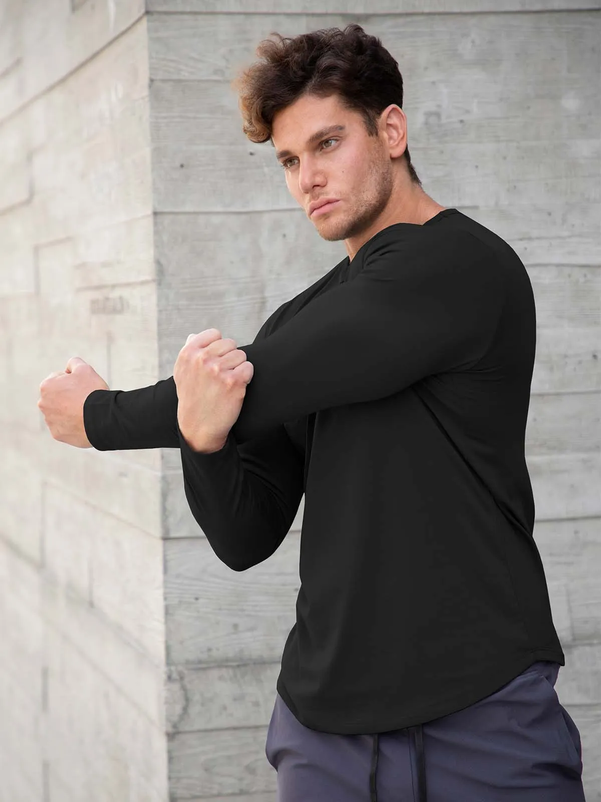 All Day Elite Curve-Hem Tee Long Sleeve