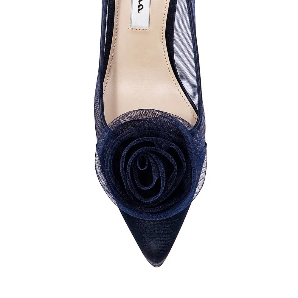 Bettey Heel in Navy