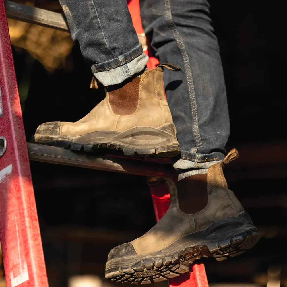 Blundstone Work & Safety XFR 962 in Rustic Brown