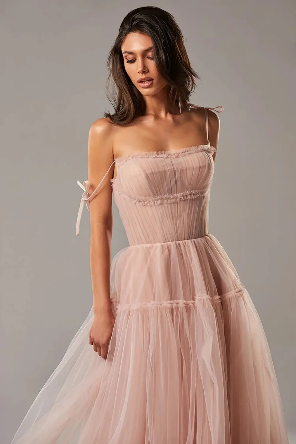 Blush Pink/Blue Long Prom Dresses Spaghetti Straps Tiered Skirt A-Line Party Dresses Pleated Tulle Formal Gowns