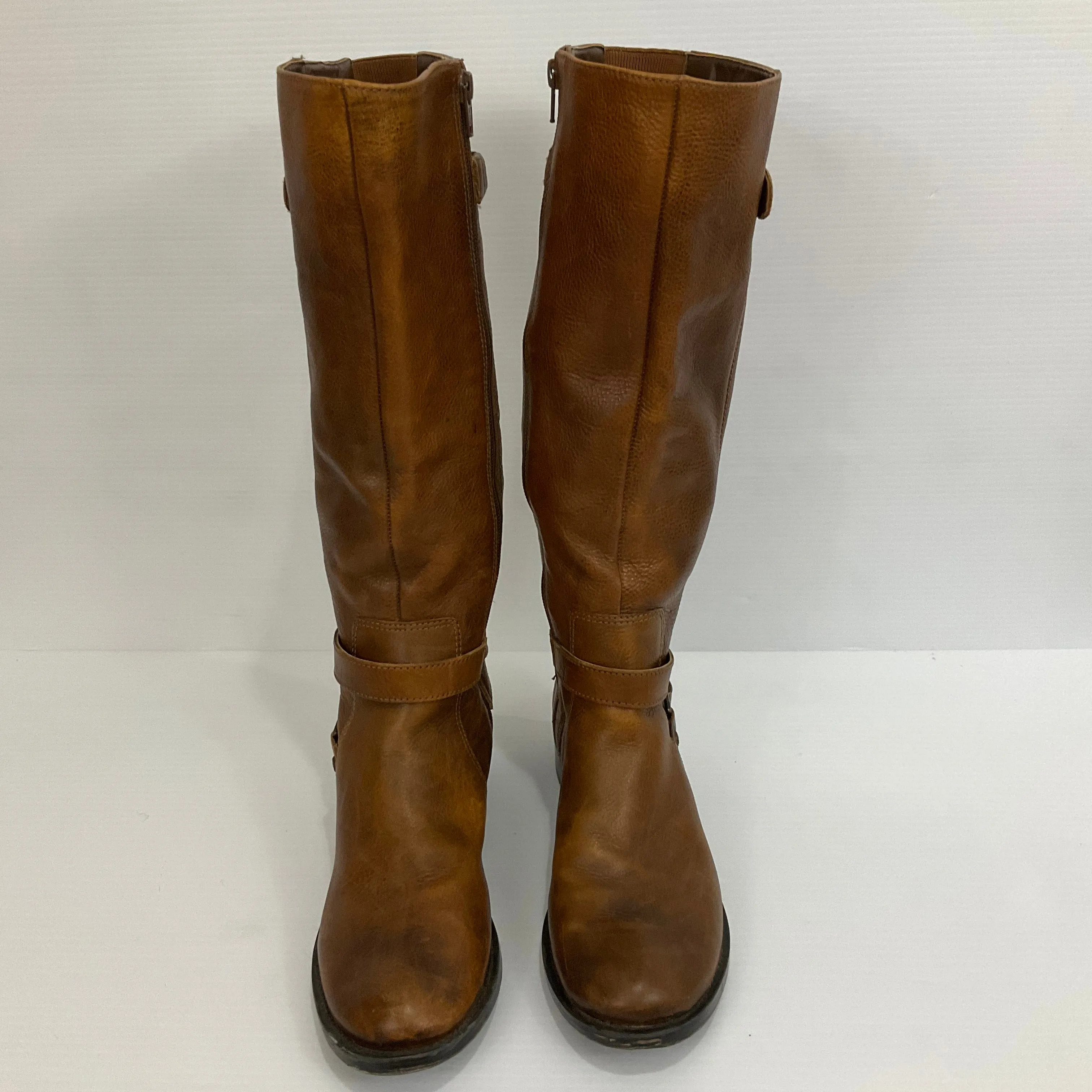 Boots Designer By Arturo Chiang In Brown, Size: 8