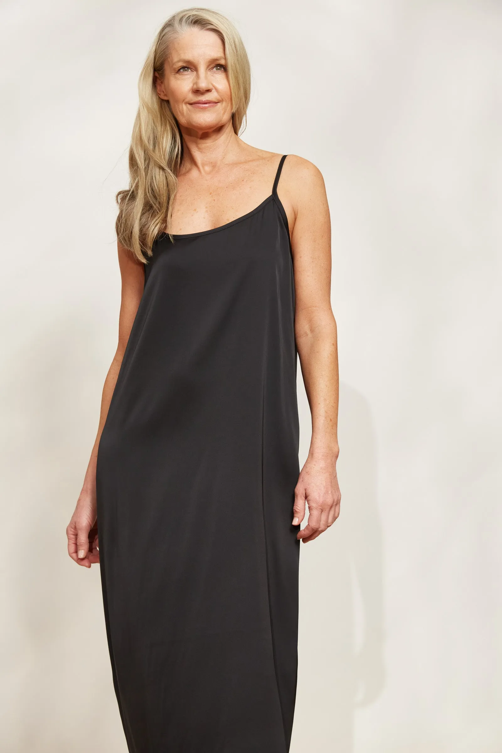 Elysian Tank Maxi - Sable