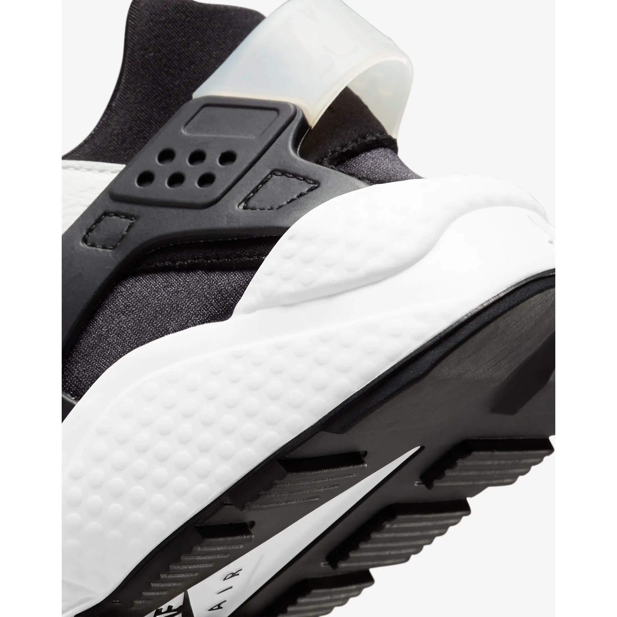 Nike Unisex Air Huarache Shoes - Black / White