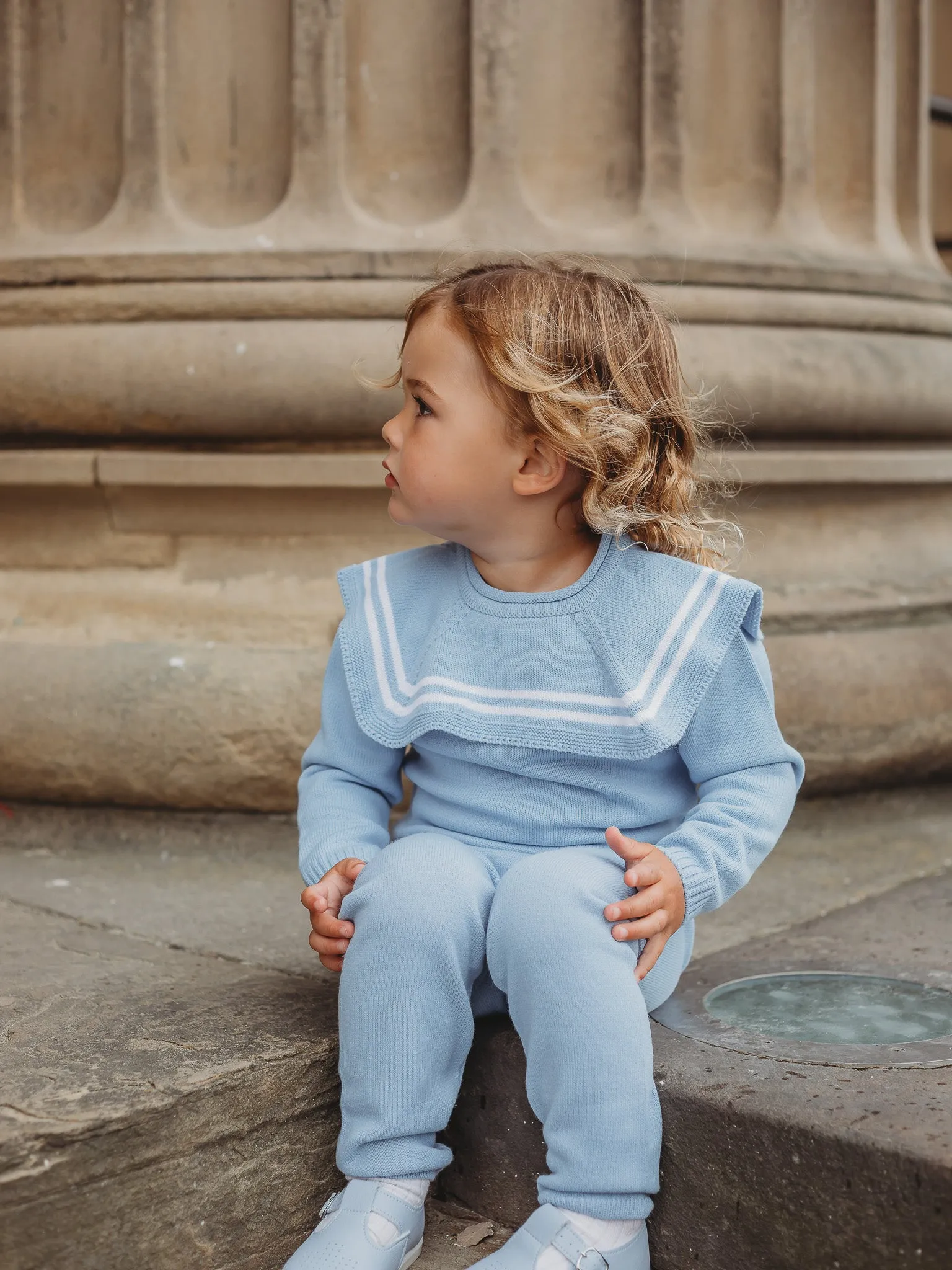 'Oliver' blue & white knitted suit with sailor collar