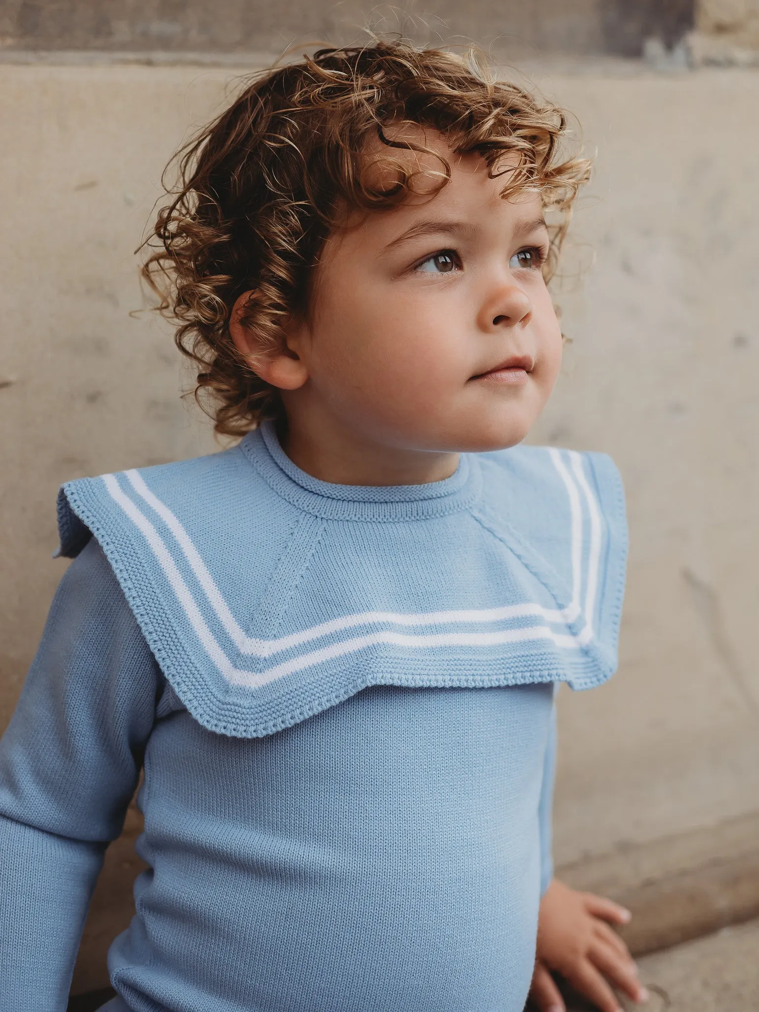 'Oliver' blue & white knitted suit with sailor collar