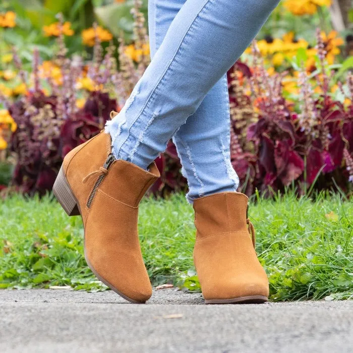 Roxy Suede Boots -Sand